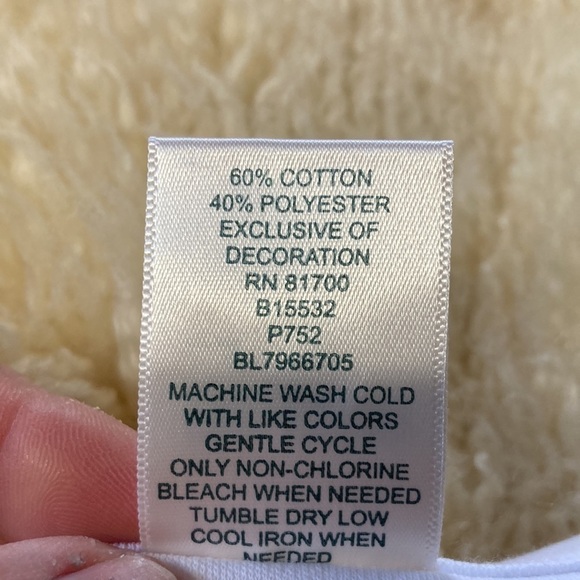 Blair white tank with with patriotic embroidery size M - Picture 6 of 6